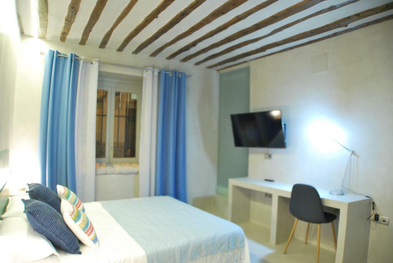 Apartamento Nao Malasana - Gran Via マドリード エクステリア 写真
